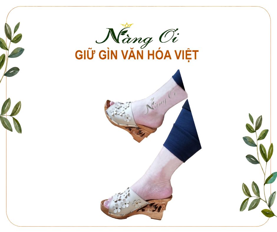 guốc gỗ quê hương với quai sambo mang vào không bị rộng hay khó đi